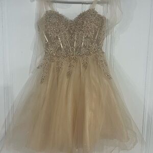Elegant Gold teen Dress